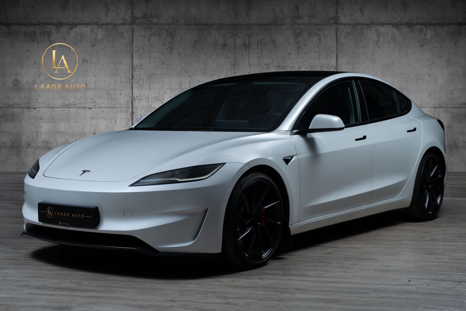 TESLA Model 3